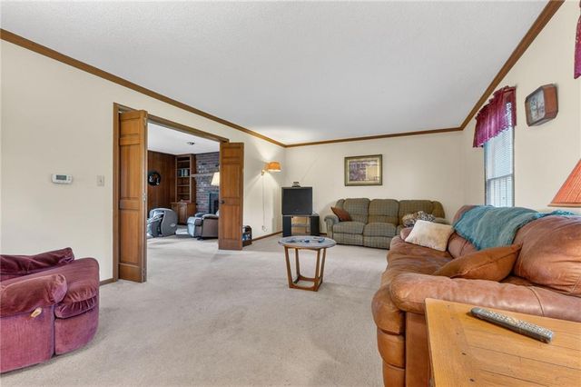 19625 NE 128th Street, Kearney, MO 64060