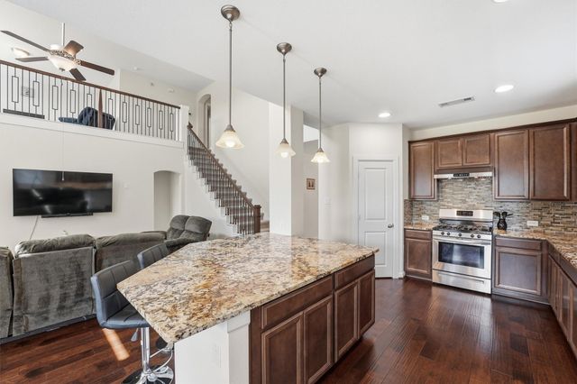 2514 Deerwood Heights Lane, Manvel, TX 77578