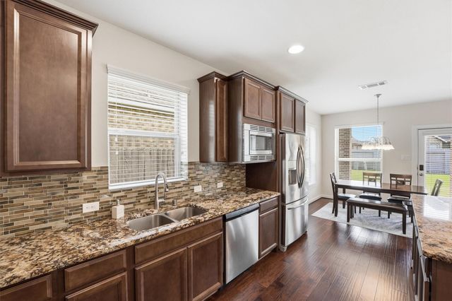 2514 Deerwood Heights Lane, Manvel, TX 77578