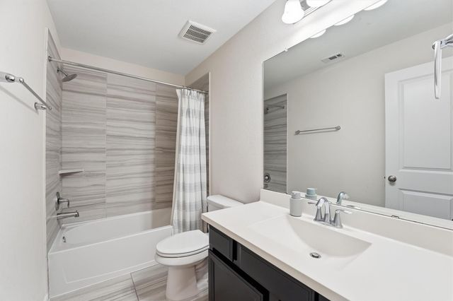 2514 Deerwood Heights Lane, Manvel, TX 77578