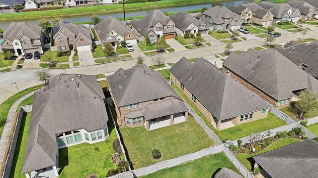 2514 Deerwood Heights Lane, Manvel, TX 77578