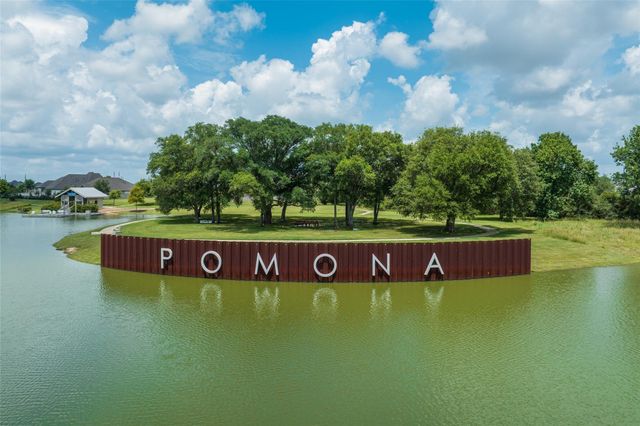 2514 Deerwood Heights Lane, Manvel, TX 77578