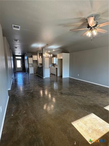 1413 Fossil Trail, Belton, TX 76513