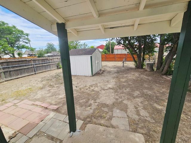 926 W 11th St, Pueblo, CO 81003