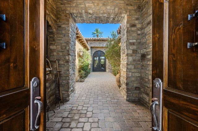 81874 Couples Court, La Quinta, CA 92253