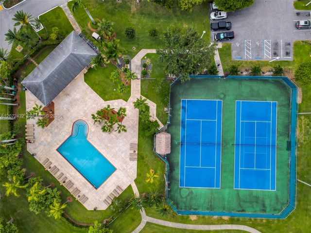 11855 SW 99th Street, Miami, FL 33186