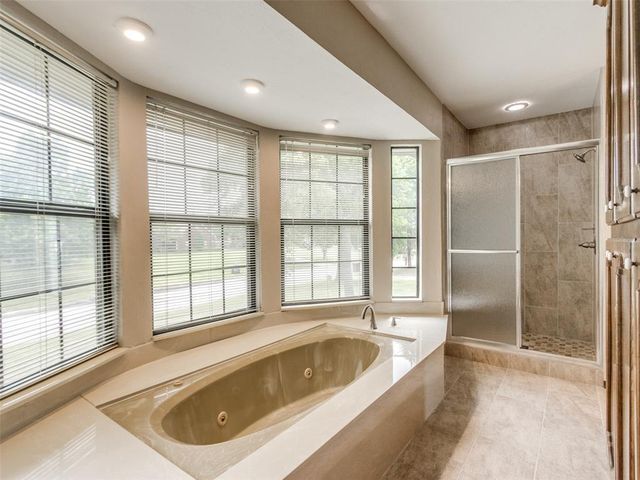 14055 Hummingbird Drive, Choctaw, OK 73020