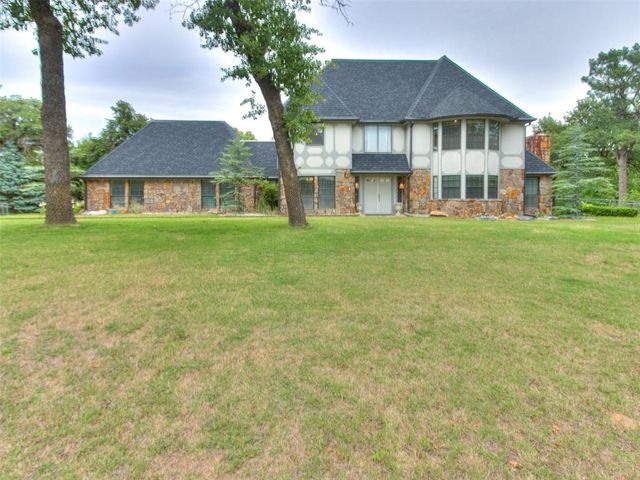 14055 Hummingbird Drive, Choctaw, OK 73020
