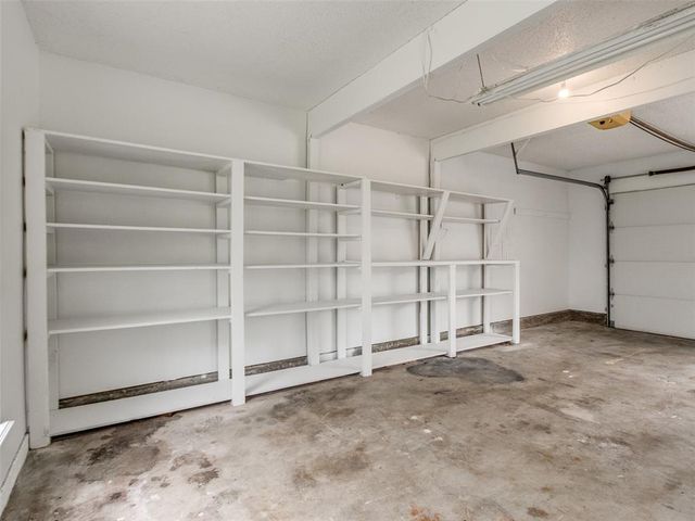 14055 Hummingbird Drive, Choctaw, OK 73020