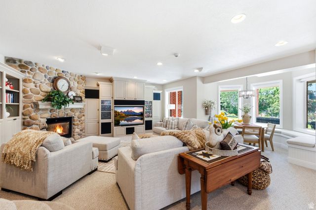 4220 SUMMERWOOD DR, Bountiful, UT 84010