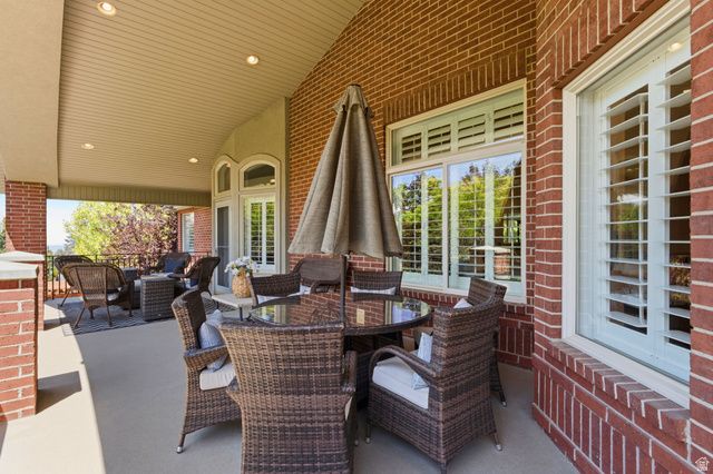 4220 SUMMERWOOD DR, Bountiful, UT 84010