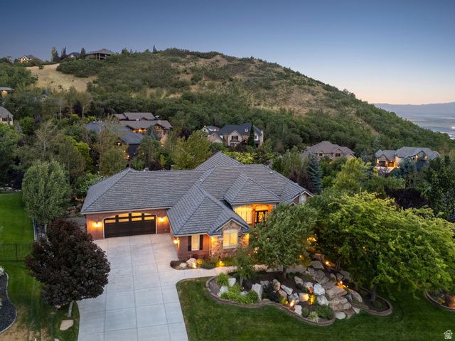 4220 SUMMERWOOD DR, Bountiful, UT 84010