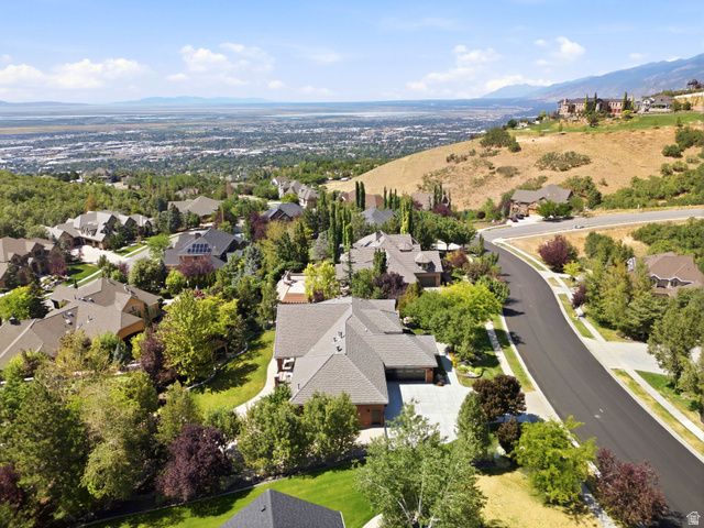 4220 SUMMERWOOD DR, Bountiful, UT 84010