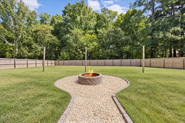 1645 Struble Circle, Willow Springs, NC 27592