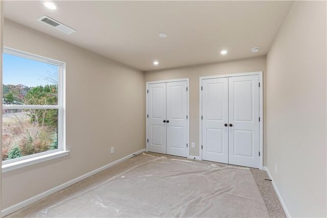 373 Waterbluff Drive, Mableton, GA 30126