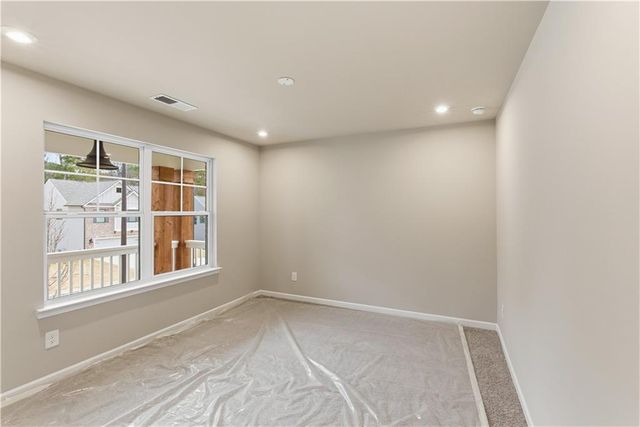 373 Waterbluff Drive, Mableton, GA 30126