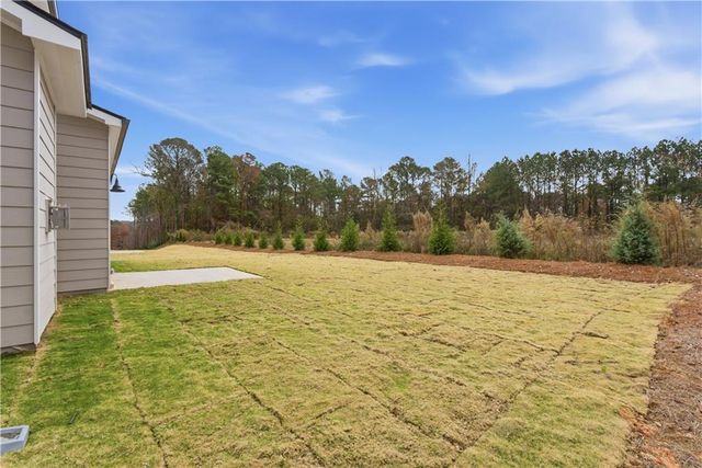 373 Waterbluff Drive, Mableton, GA 30126