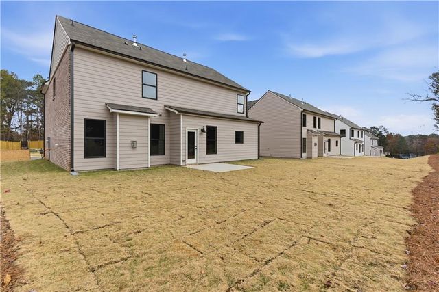 373 Waterbluff Drive, Mableton, GA 30126