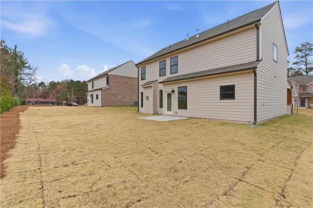 373 Waterbluff Drive, Mableton, GA 30126