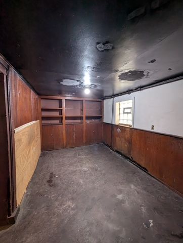 4829 W Polk Street, Chicago, IL 60644