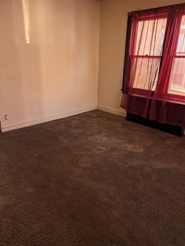 4829 W Polk Street, Chicago, IL 60644