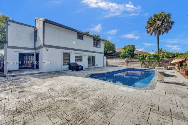 3753 NW 73rd Way, Coral Springs, FL 33065