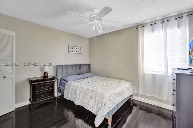 3753 NW 73rd Way, Coral Springs, FL 33065
