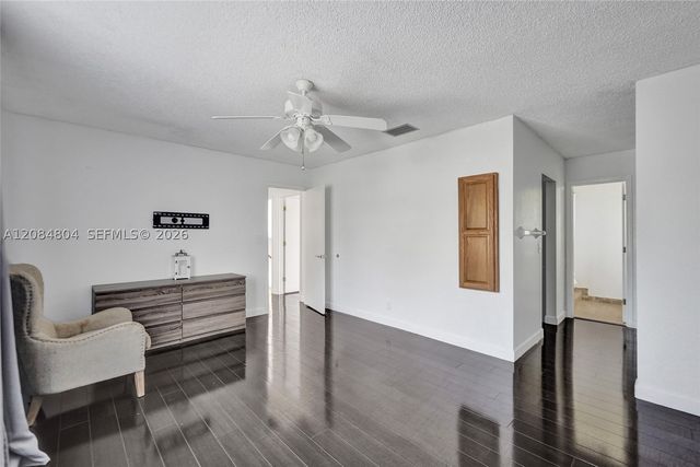 3753 NW 73rd Way, Coral Springs, FL 33065