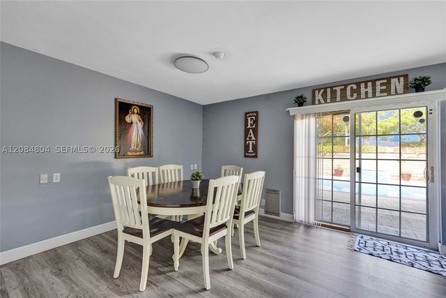 3753 NW 73rd Way, Coral Springs, FL 33065