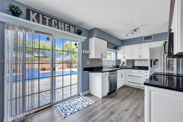 3753 NW 73rd Way, Coral Springs, FL 33065