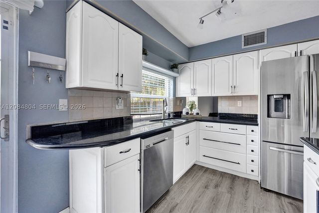 3753 NW 73rd Way, Coral Springs, FL 33065