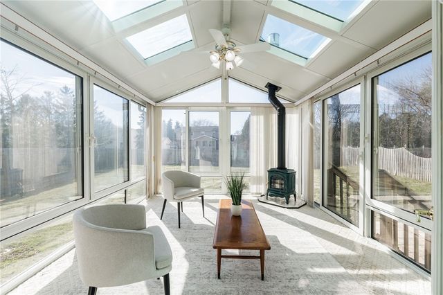 156 Oak Bridge, Greece, NY 14612