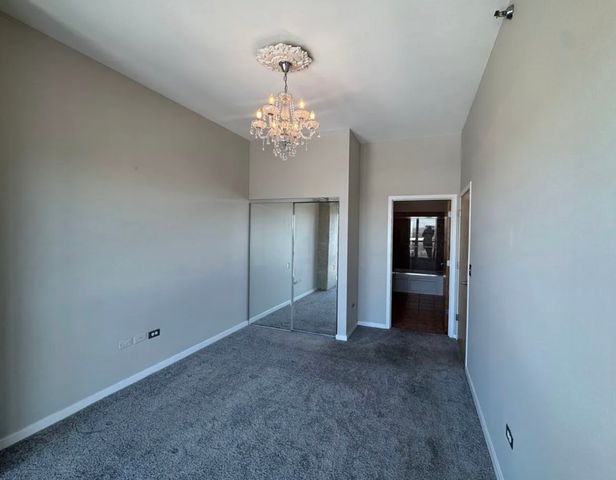 1845 S Michigan Avenue 2005, Chicago, IL 60616