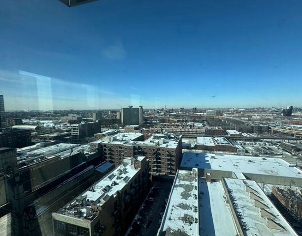 1845 S Michigan Avenue 2005, Chicago, IL 60616