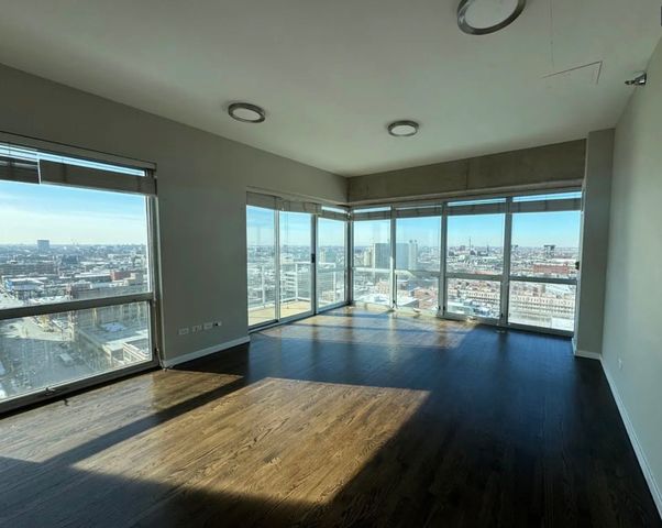 1845 S Michigan Avenue 2005, Chicago, IL 60616