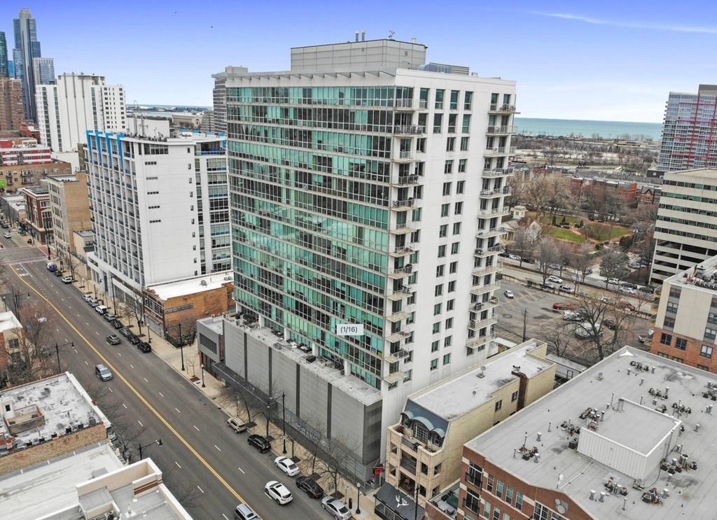 1845 S Michigan Avenue 2005, Chicago, IL 60616