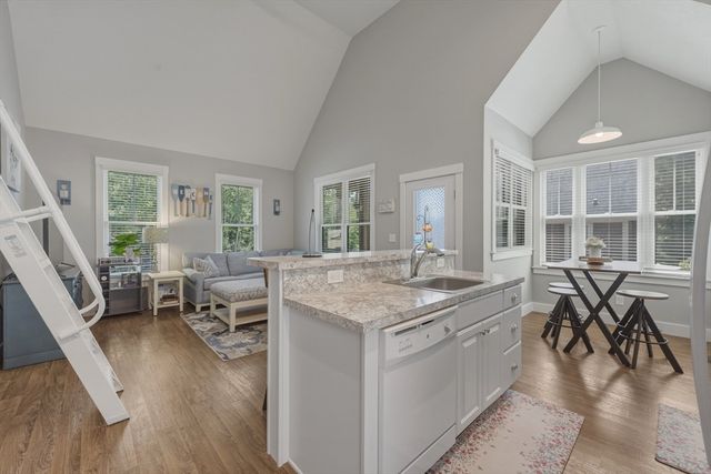 1 Skyview Lane 1, Westford, MA 01886
