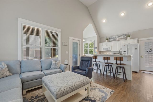 1 Skyview Lane 1, Westford, MA 01886