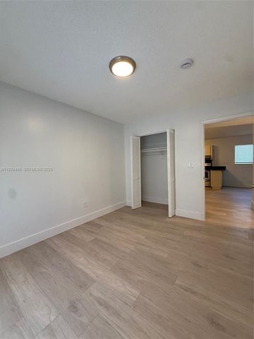 131 NW 77th St 6, Miami, FL 33150