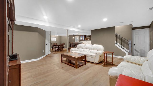 15290 Clark Street, Crown Point, IN 46307