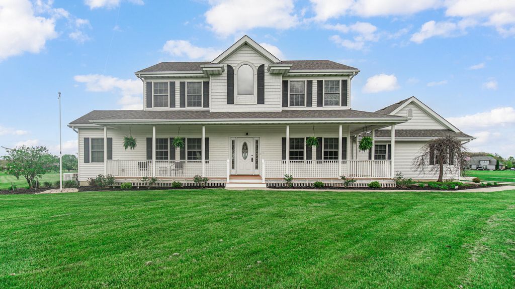 15290 Clark Street, Crown Point, IN 46307