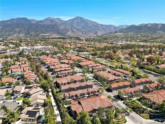 39 Via Hermosa, Rancho Santa Margarita, CA 92688