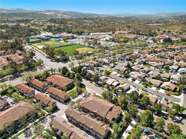 39 Via Hermosa, Rancho Santa Margarita, CA 92688