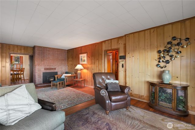 5762 Chico Way NW, Bremerton, WA 98312