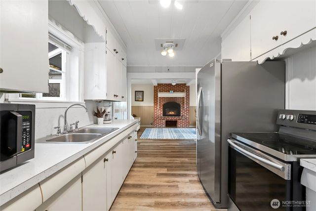 5762 Chico Way NW, Bremerton, WA 98312