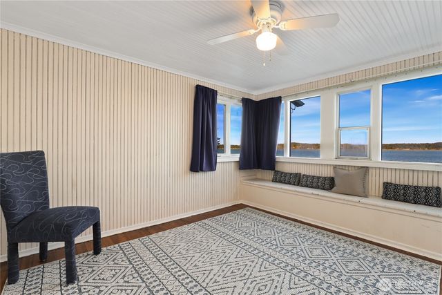 5762 Chico Way NW, Bremerton, WA 98312