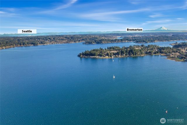 5762 Chico Way NW, Bremerton, WA 98312