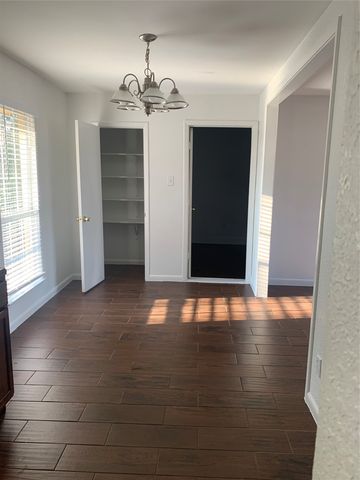 7675 Woodshire Drive, Dallas, TX 75232