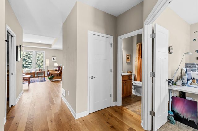316 Wedgewood Circle, Hudson, WI 54016