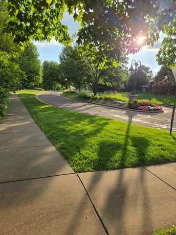 316 Wedgewood Circle, Hudson, WI 54016